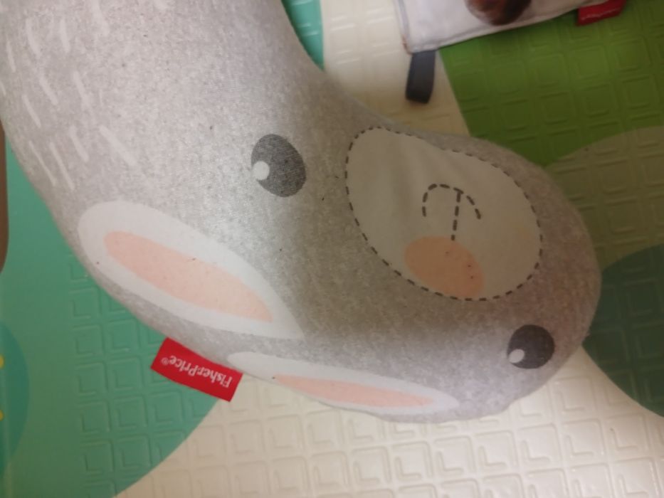 Fisher price,  подушка для викладання на животик і масажу