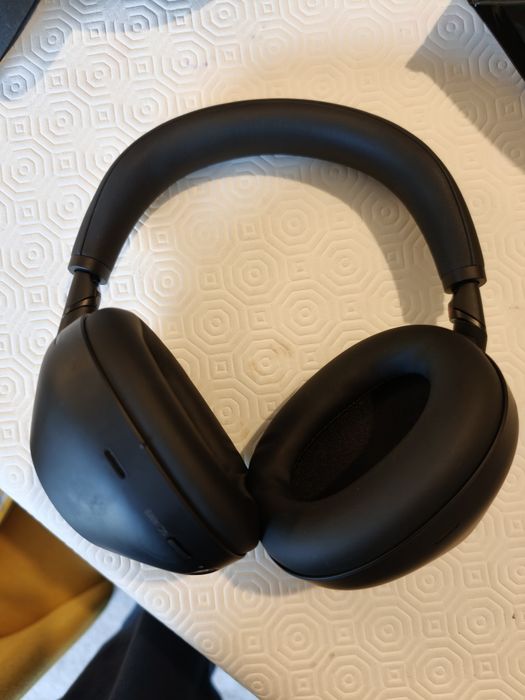 Auscultadores Sony WH-1000XM6