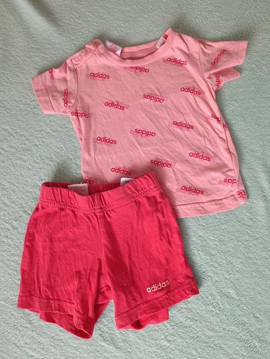Komplet adidas na lato