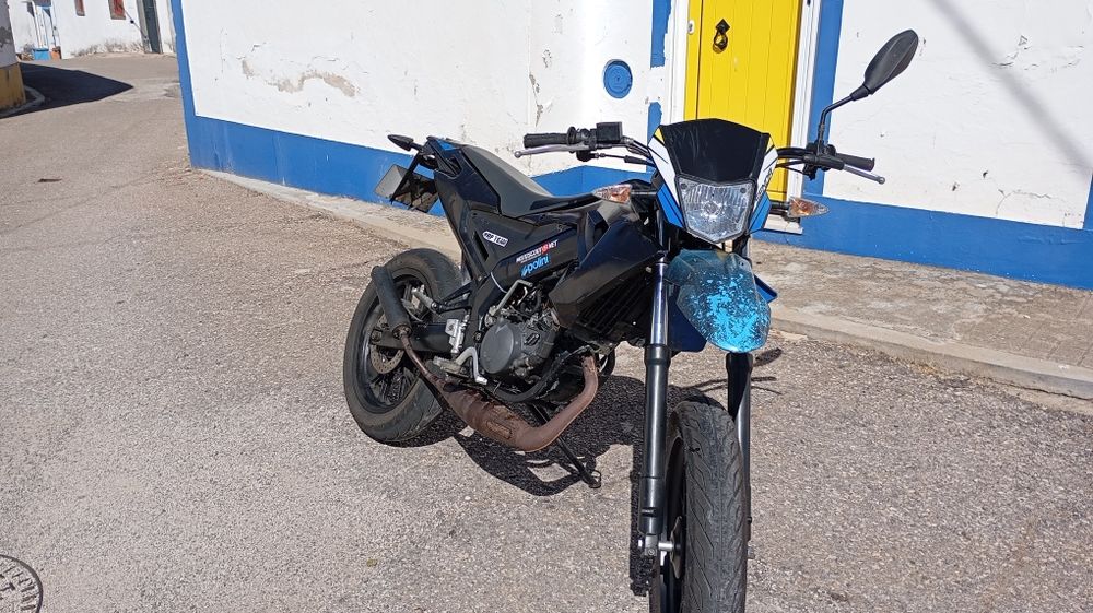 Vendo derbi senda xtrme 50cc