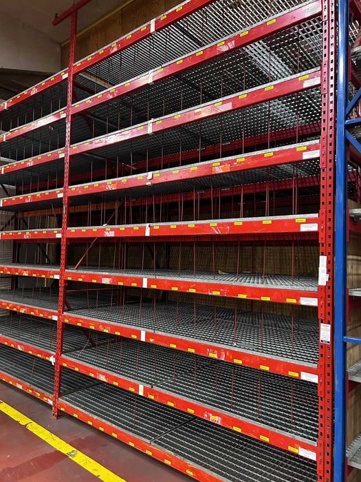 Regały półkowe Jungheinrich 500x80 CM Wypełnienie Krata Wema 9 Półek