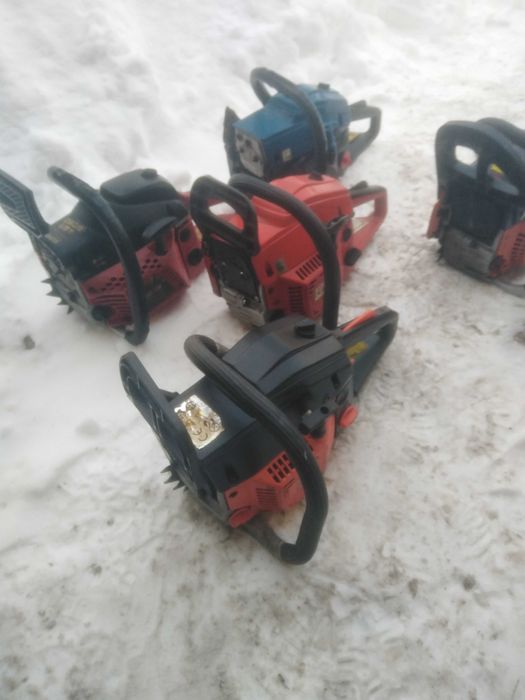 Продам бензопили робочі