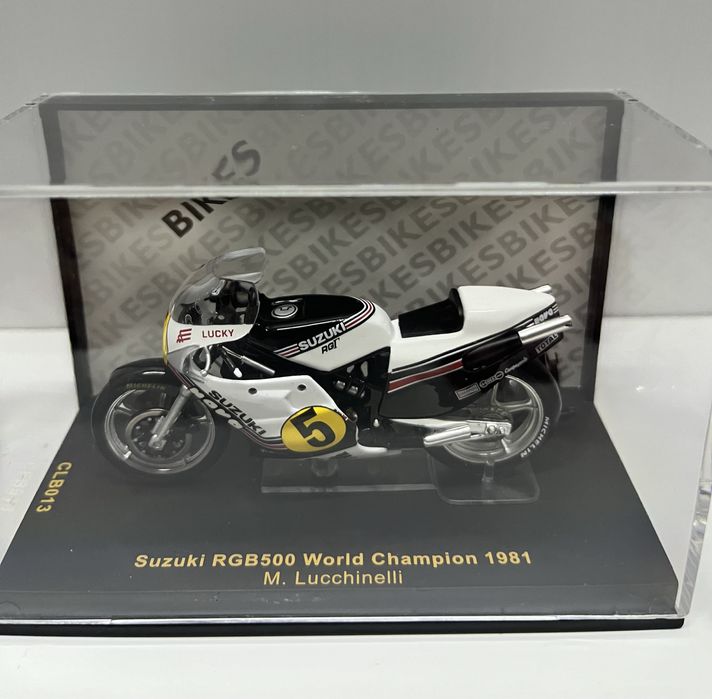 Conjunto de 3 Miniaturas Ixo 1/24 Motos Campeãs do Mubndo