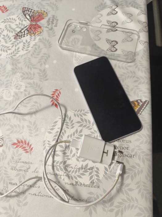 Vendo telemóvel a14
