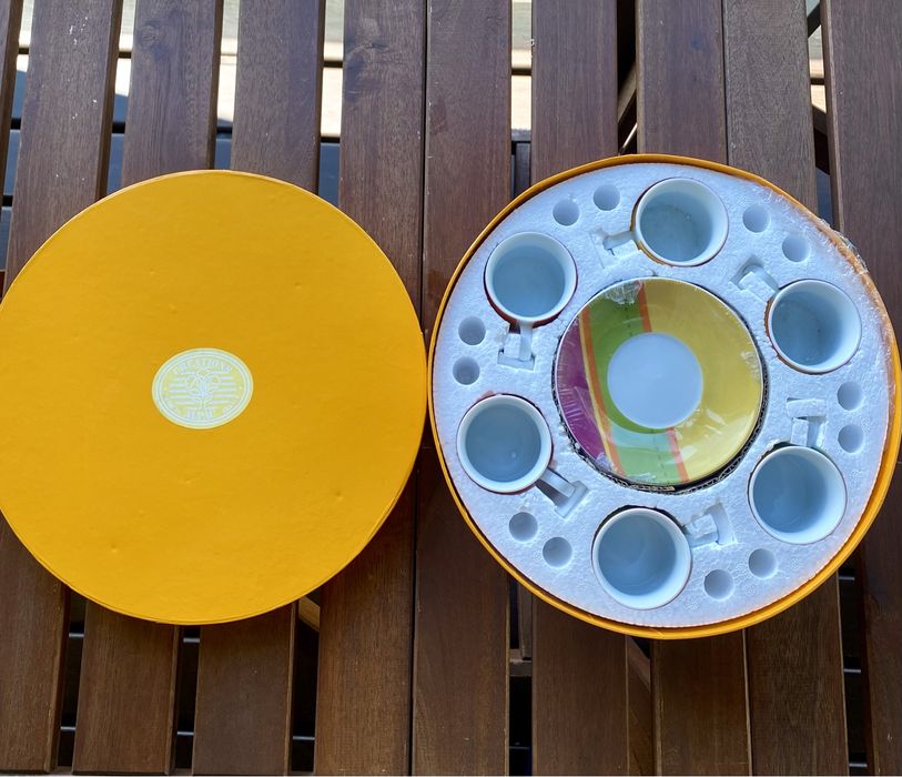 Serviço de café • Criado pela Alpac France