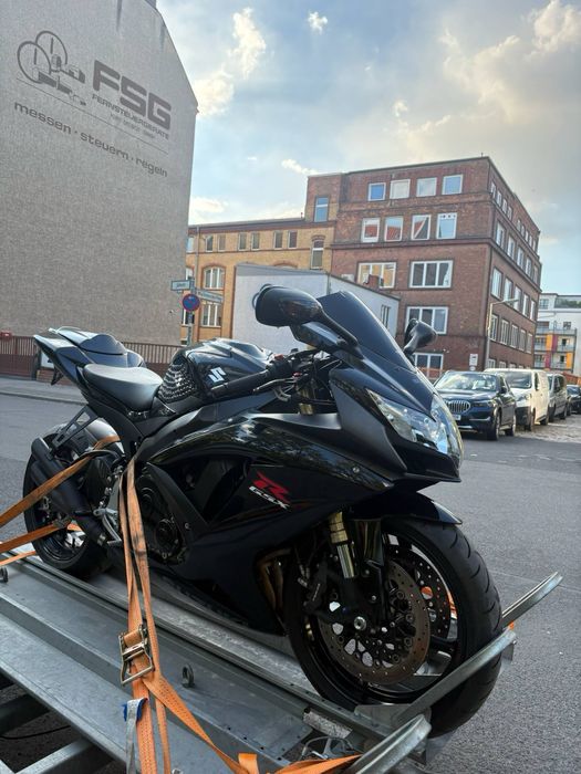 Suzuki Gsxr 600 K9 20k Przebiegu !!