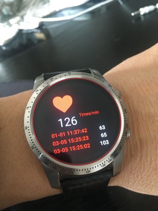 Smartwatch relógio com ligação telemóvel