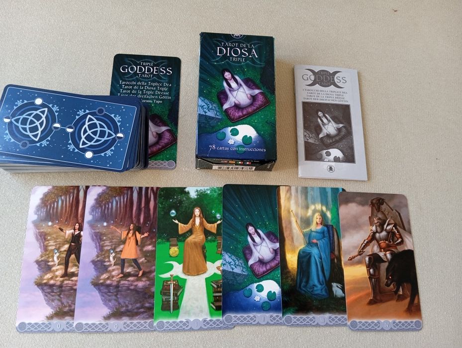 Tarot da tripla deusa, Lo Scarabeo