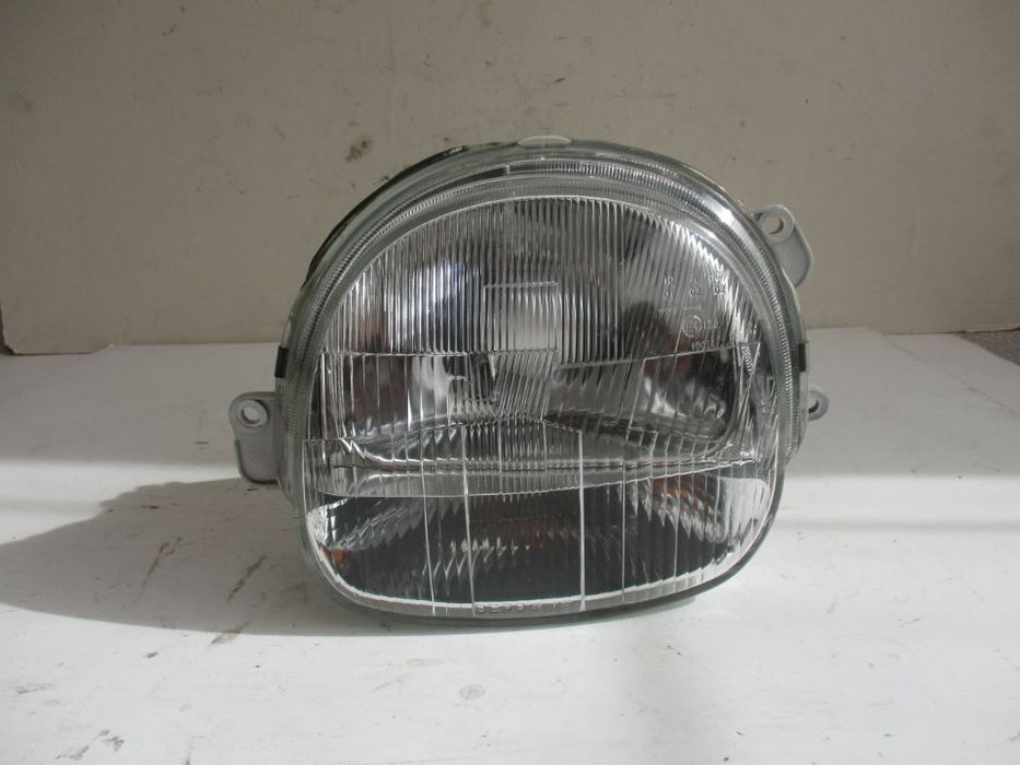 Farol Optica Renault Twingo 93-98 esquerdo