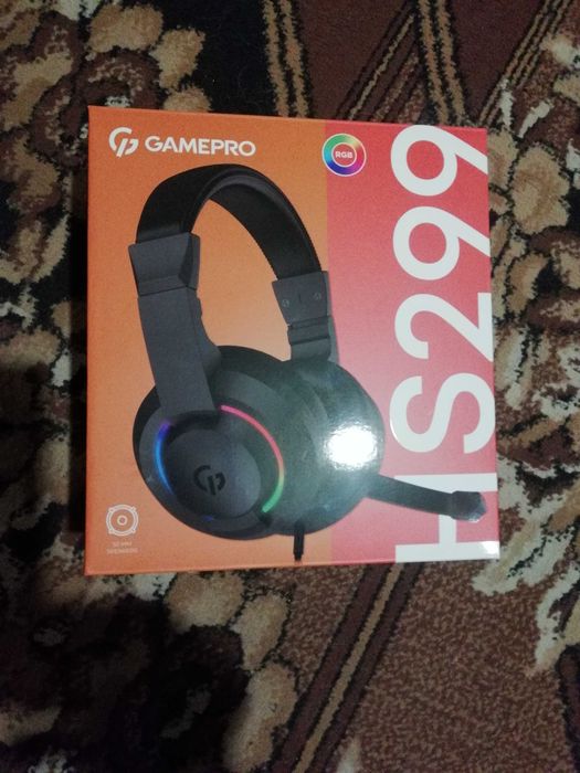 Продам гарнитуру