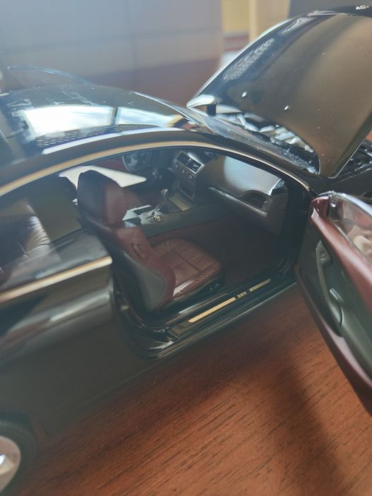 Miniatura BMW serie 6 preto