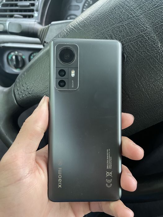 Xiaomi 12 8/128Gb
