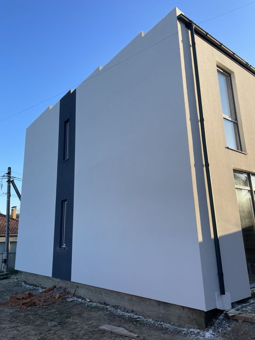 .Продаж. Чорновий Таунхаус. Червениця. 4 окремі кімнати