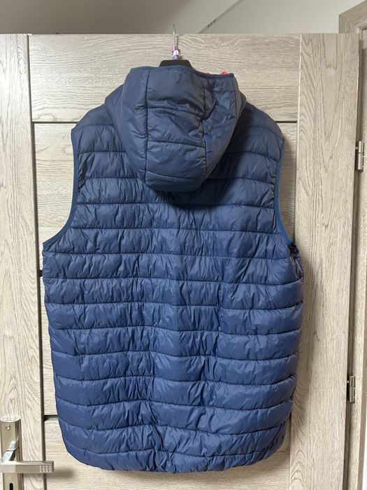 Sprzedam bezrekawnik umbro