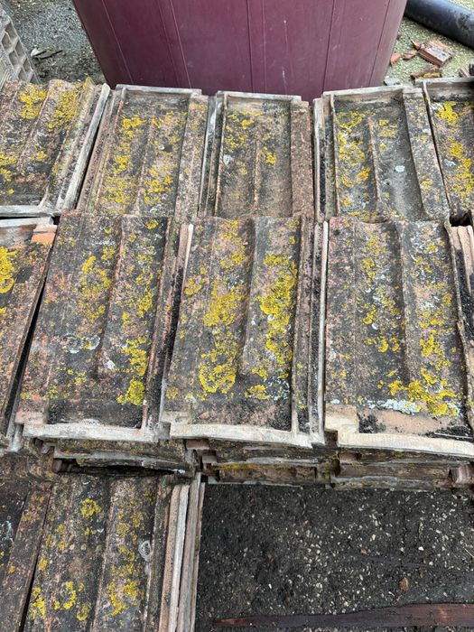 Telha  Plana Cerâmica Antiga