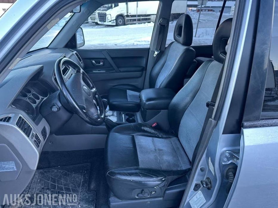 Mitsubishi Pajero 2005p 3.2TDI з Норвегії для ЗСУ