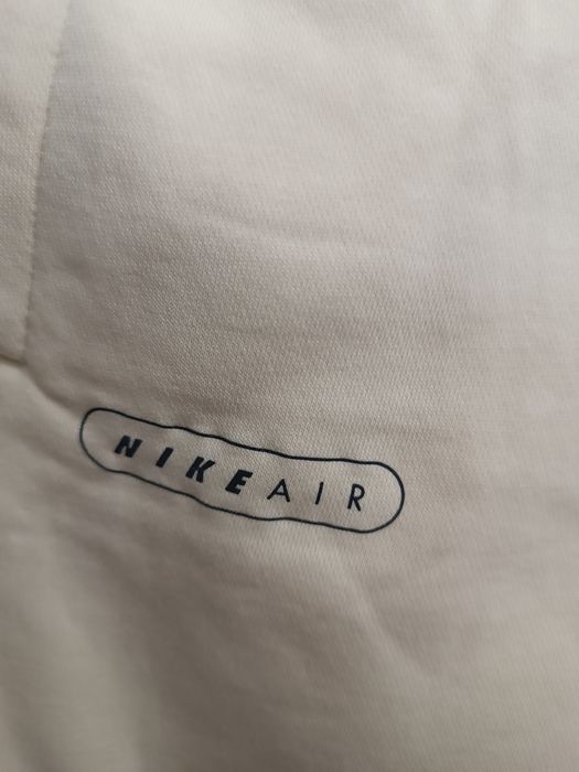 Oryginalne spodnie dresowe jasne Nike XL