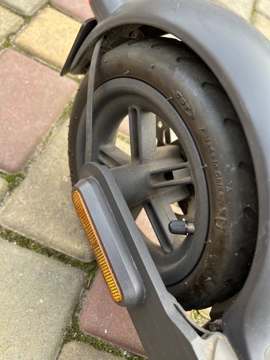 Орігінал электросамокат xiaomi pro 2 м365 ксяоми s1 гарний стан