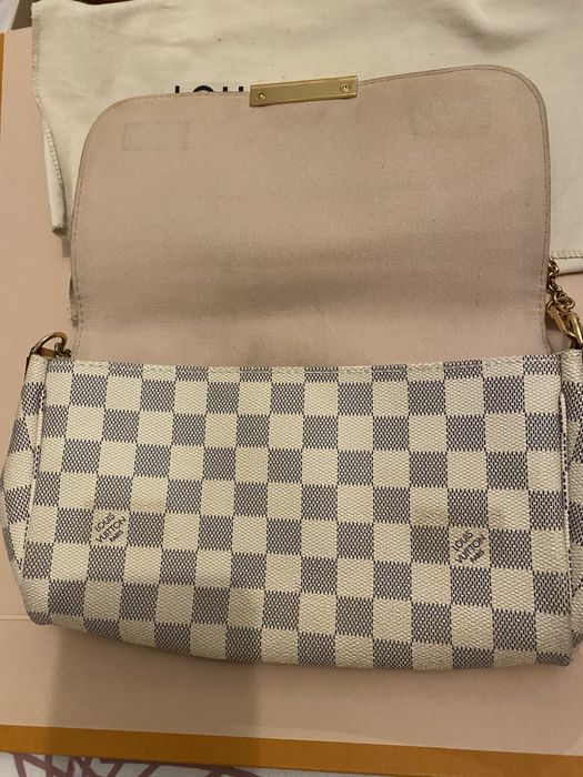 Louis vuitton - pochet com alça em fio dourada