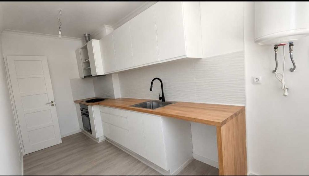 Apartamento T1+1 Remodelado