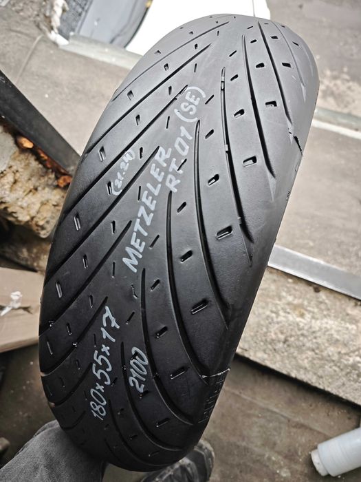 Мото шина резина спорт 180/55 R17 задняя с Германии
