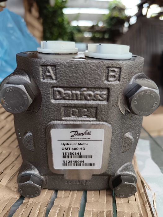 Silnik rolki Danfoss OMT 400 HD, głowica Ponsse h73
