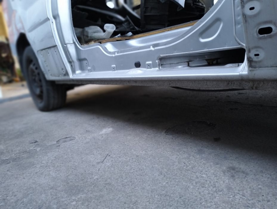 Renault Trafic 2 кузов, двері, ляда, салон