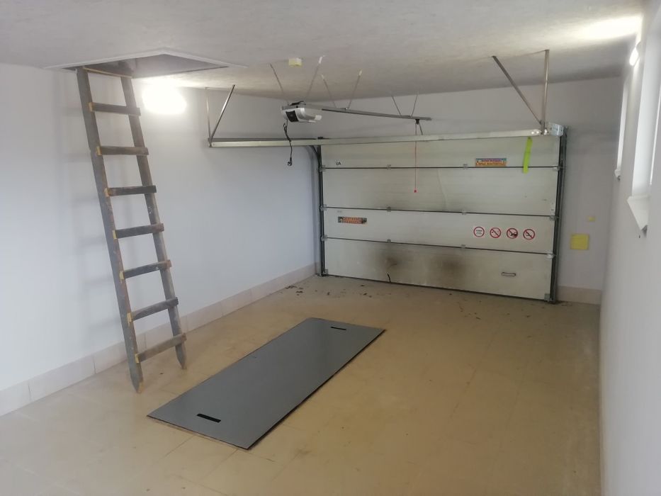 Продам ділянку з фундаментом під будинок Калинівка Фастівський район.