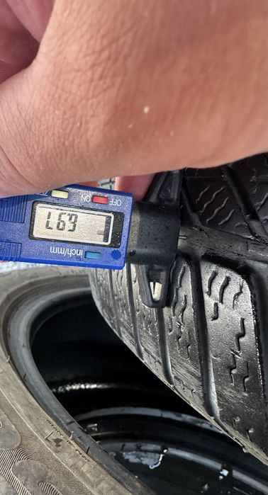 Шини зима 21 рік 245/45 R18 Pirelli резина комплект