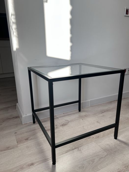 Komplet 2 stolików kawowych IKEA VITTSJÖ (loft / czarne / szklany blat)
