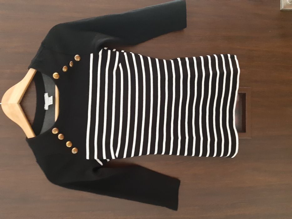 Sweterk H&M - rozmiar XS