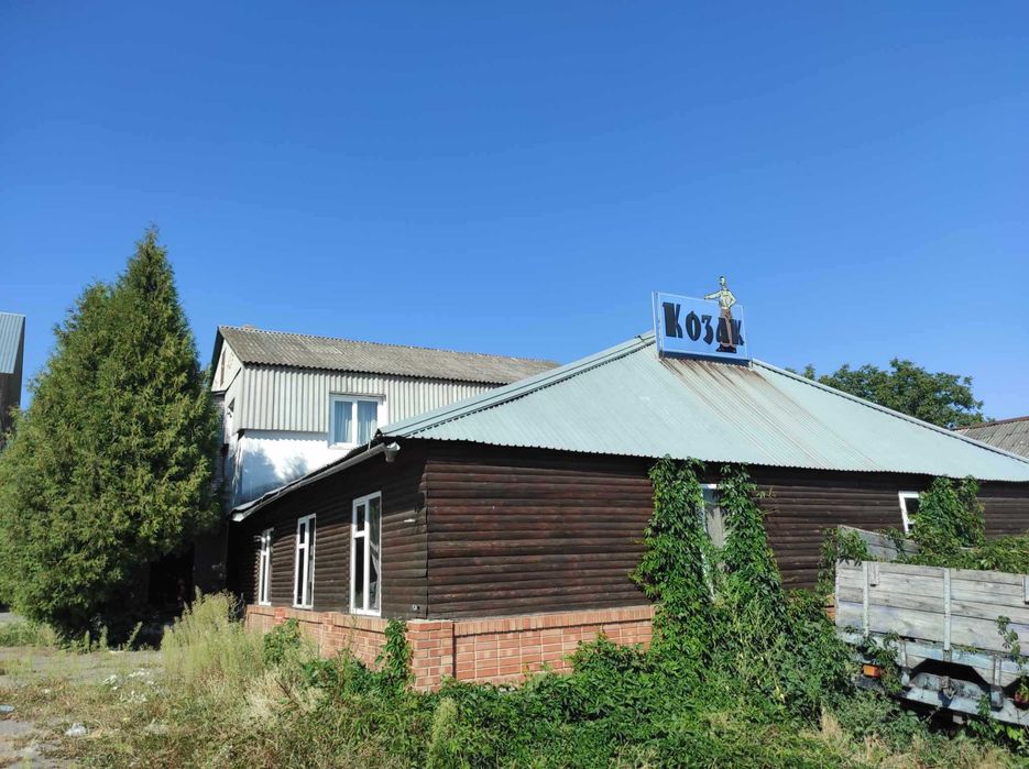 Комерційне приміщення на центральному ринку Жмеринки