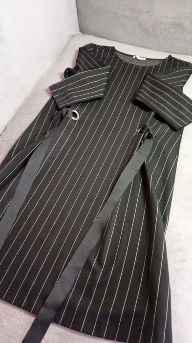 Чорне класичне плаття