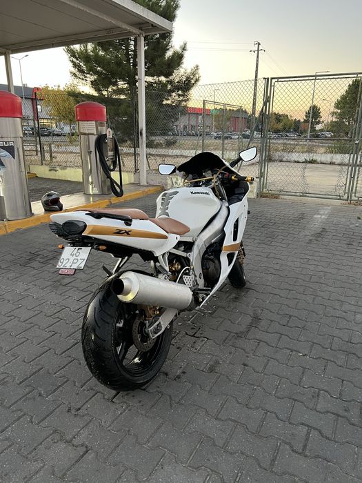 Kawasaki ninja ZX6R