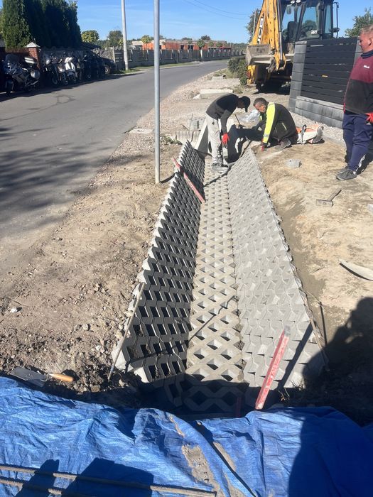 Układanie kostki brukowej