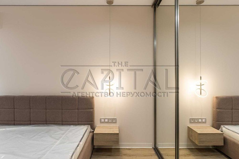 Аренда квартиры / WHITE LINES / Первая сдача