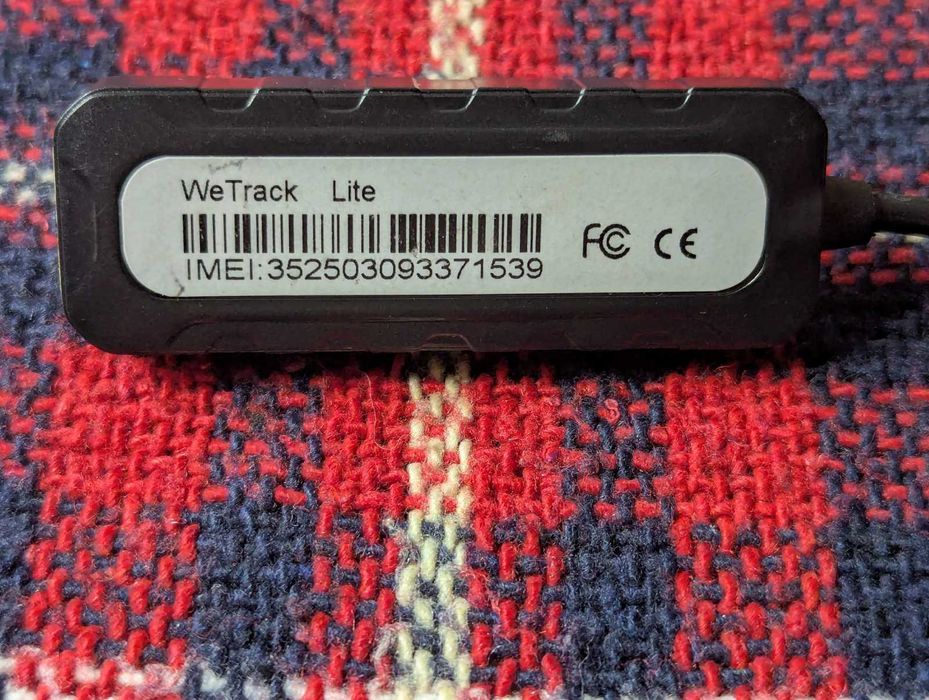 GPS трекер WeTrack Lite для авто мото вело електро самокат транспорту