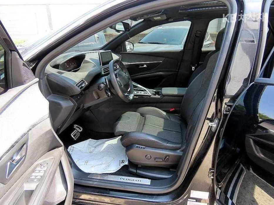 Peugeot 3008 Allure 1.5 BlueHDi 2019