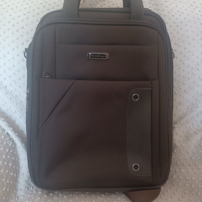 Продам стильный мужской рюкзак