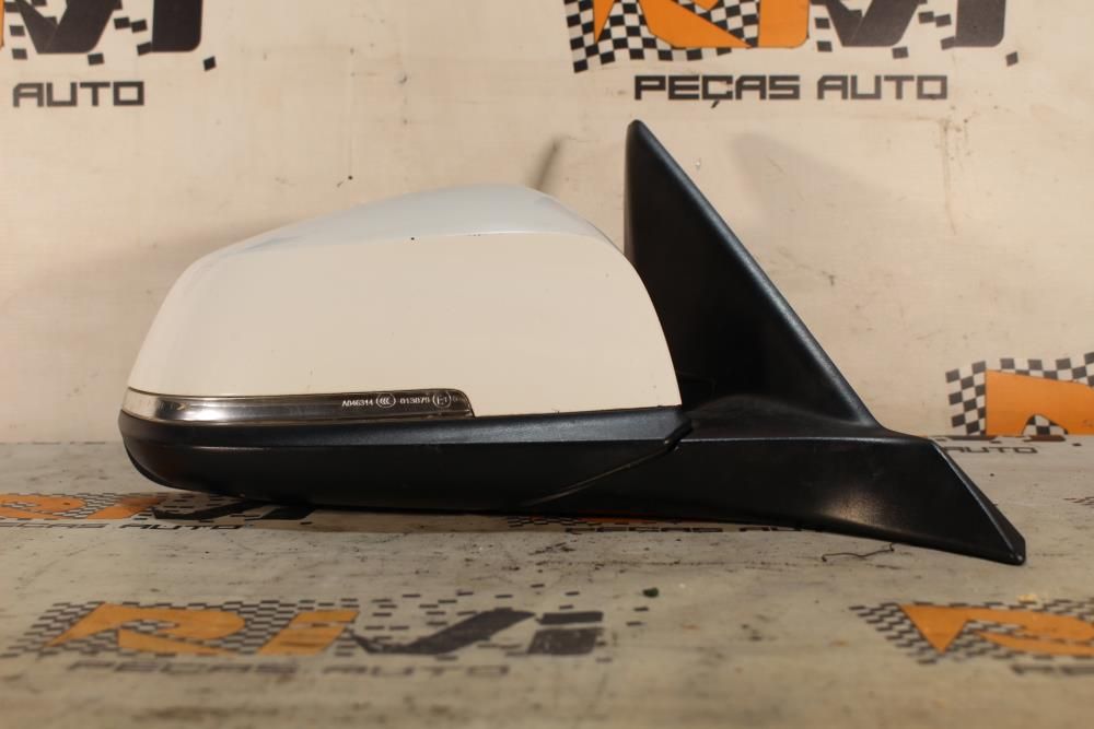 Retrovisor / espelho direito BMW 1 (F20)
