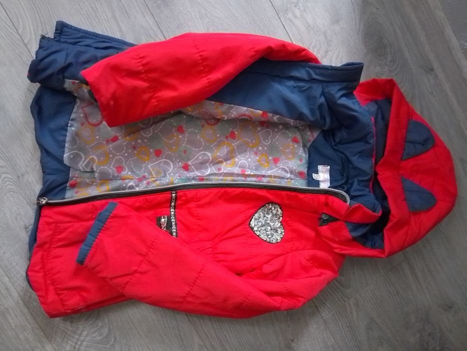 Куртка для дівчинки