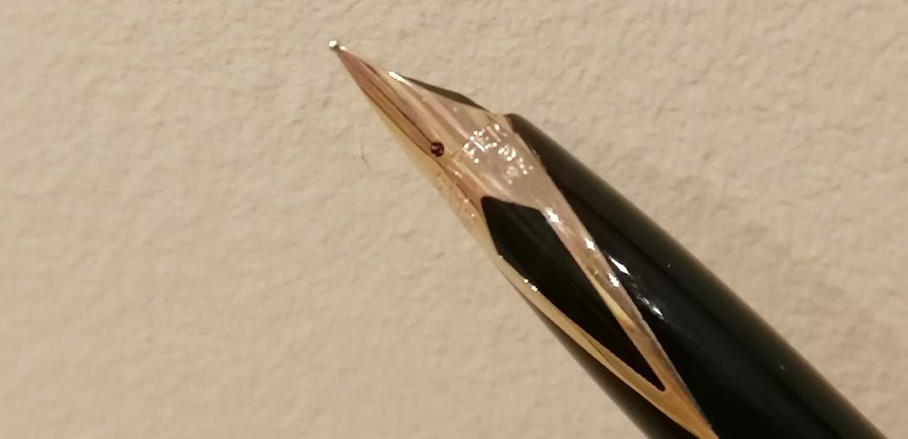 Aparo antiga sheaffer targa426480750119495684