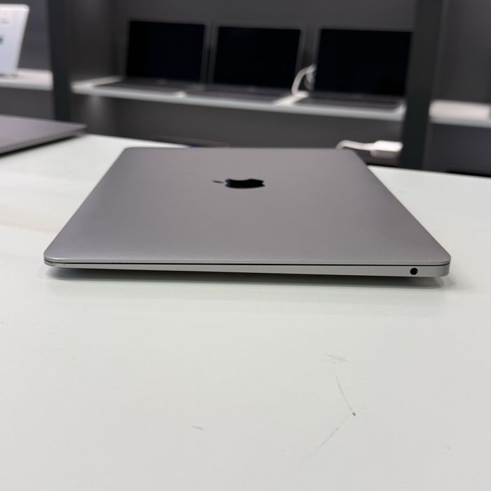 Ноутбук MacBook Air 13” M1 8/256GB • ГАРАНТІЯ • СТАН 8.9/10 89263