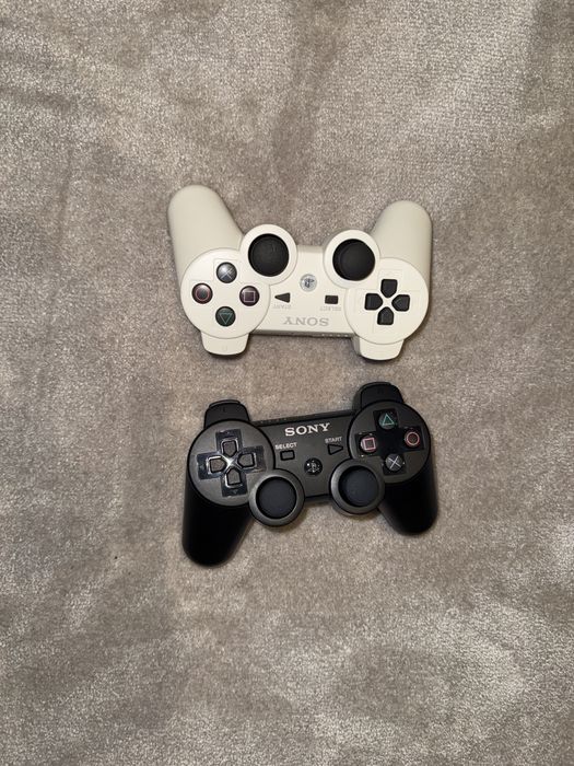 PS3 Super Slim Sony + 2 Comandos + 10 Jogos + Cabos | Completa