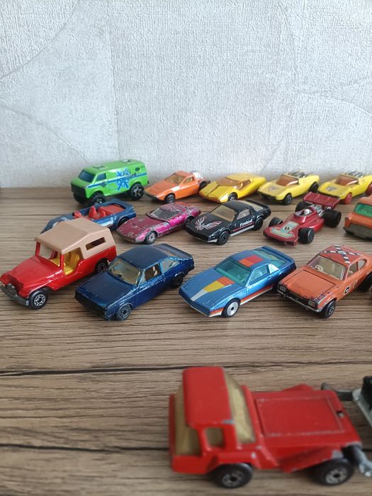 Машинки matchbox lesney старих років