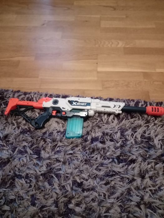 Pistolety Nerf strzałki