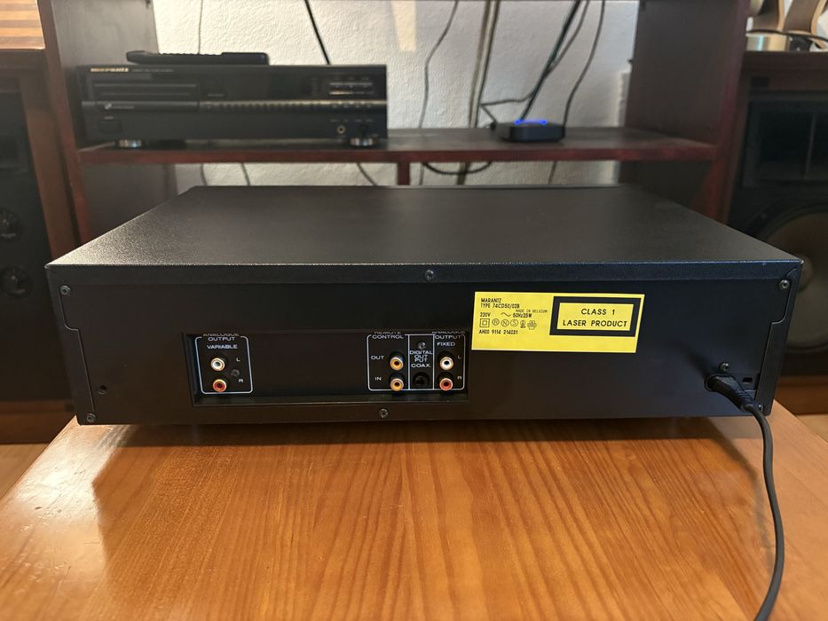 Leitor de CD Marantz  CD-50