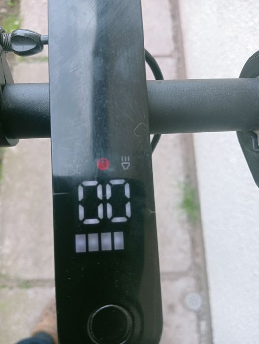 Електро самокат voltaik MGT 350,