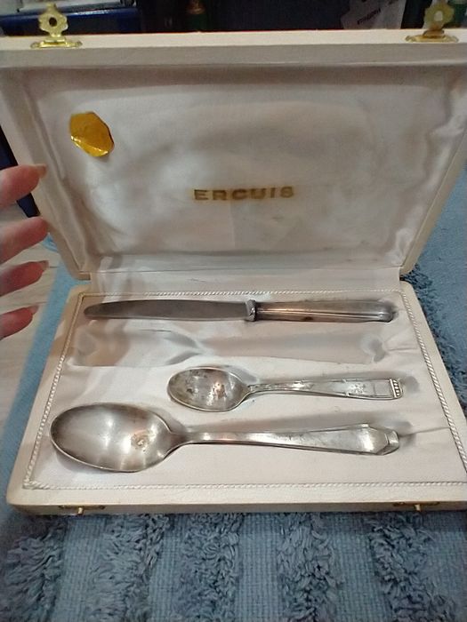 Zestaw francuskich sztućcow