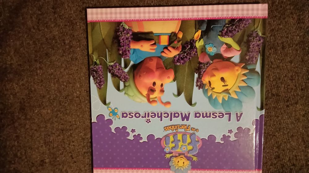 Livro infantil A Lesma Malcheirosa